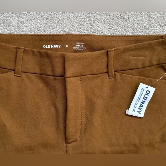 NWT Old Navy Pants - Picture 3 of 3